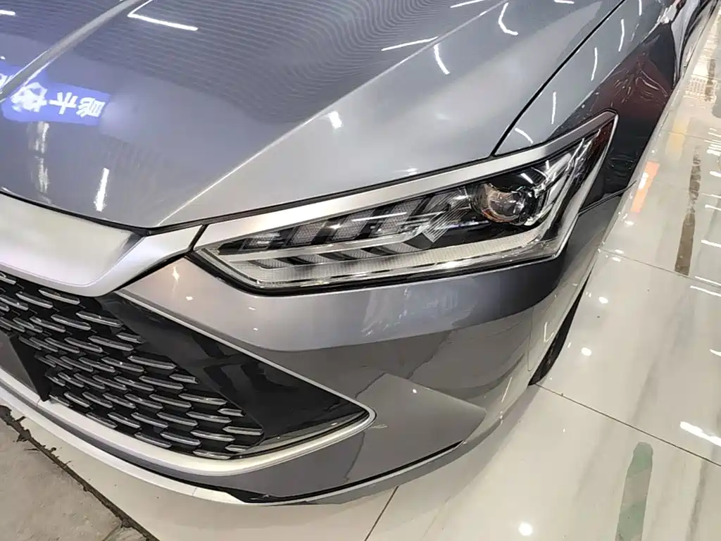BYD Qin PLUS 2023 — фото 24