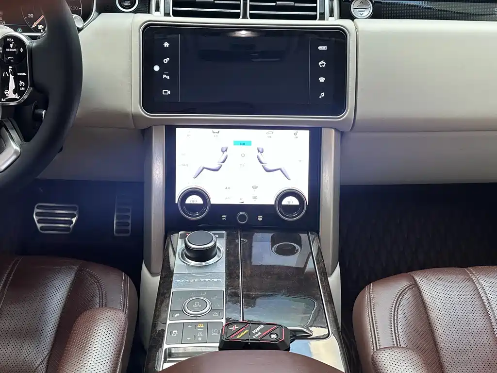 Land Rover Range Rover 2014 — фото 17