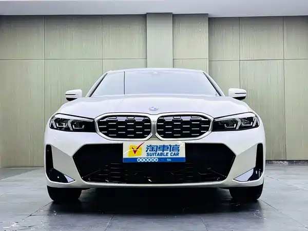 BMW 3 Series 2025
