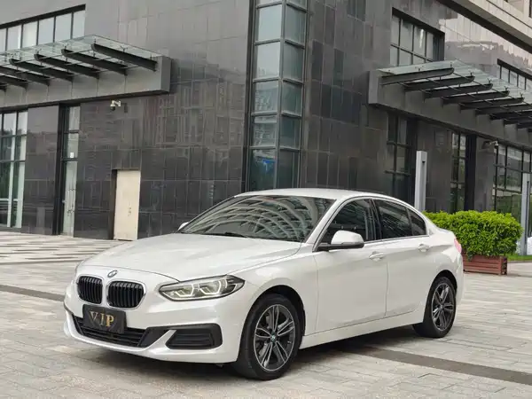 BMW 1 Series 2020
