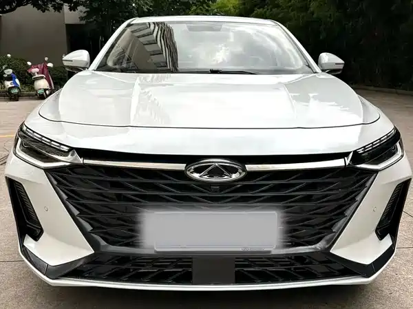 Chery Arrizo 8 2025