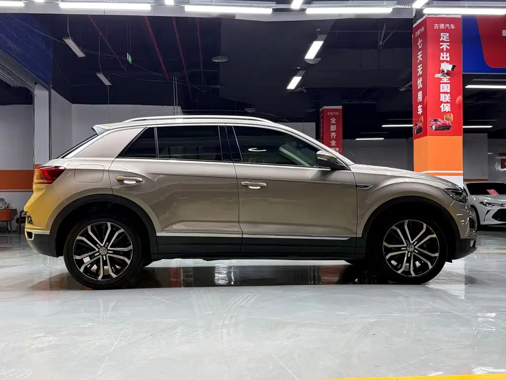 Volkswagen T-Roc 2019