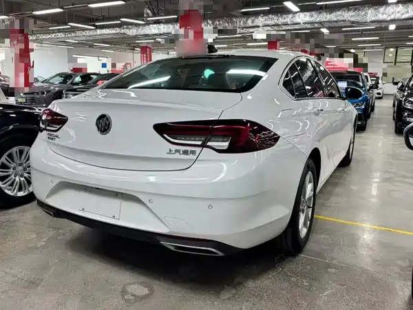 Buick Regal 2021