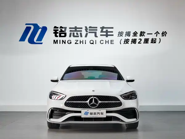 Mercedes-Benz C-Class 2025