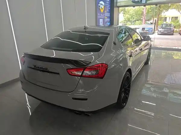 Maserati Ghibli 2016