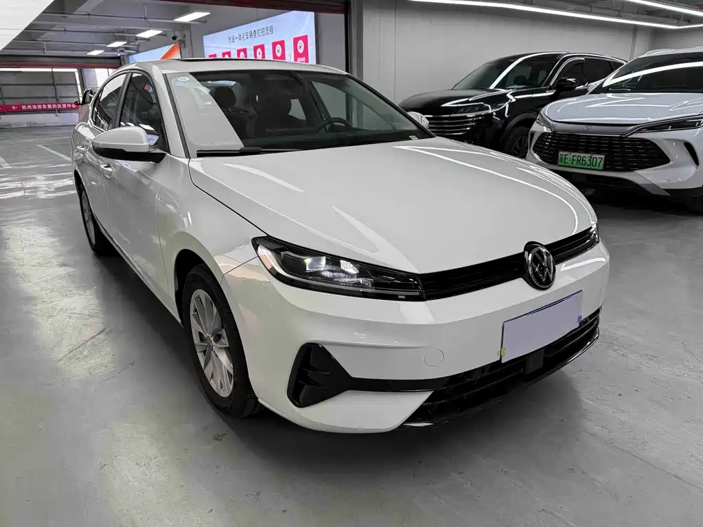 Volkswagen Sagitar 2026