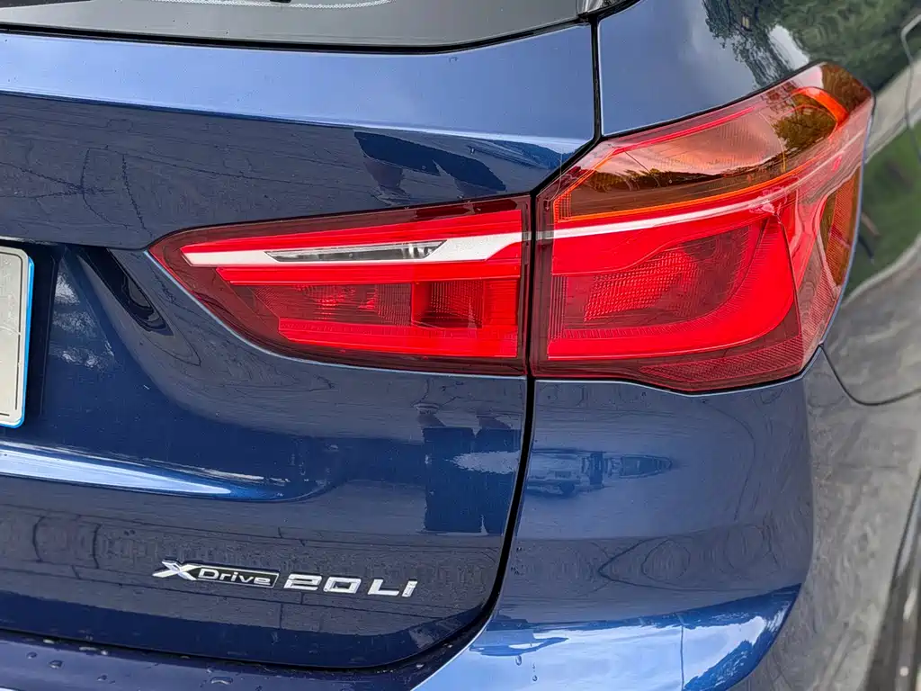 BMW X1 2019 — фото 17