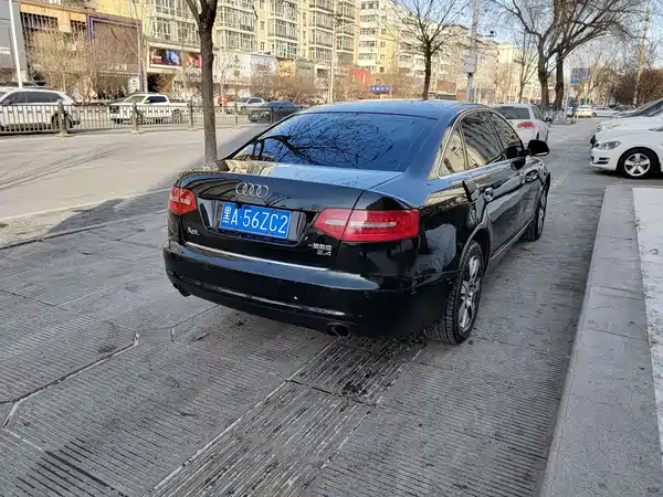 Audi A6L 2012