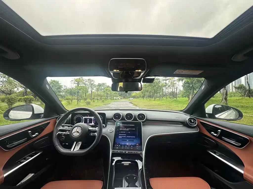 Mercedes-Benz C-Class 2023