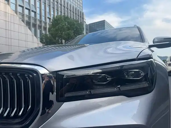 Geely Xingyue L 2024