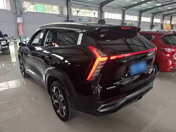 Geely Boyue L 2024