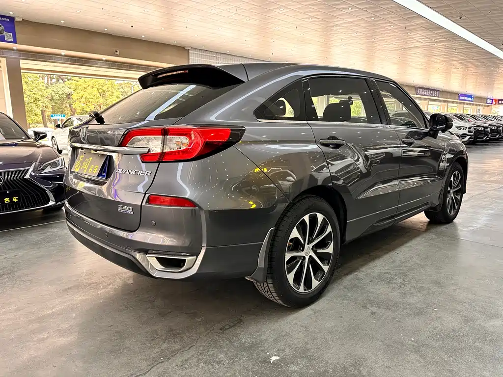 Honda Avancier 2018 — фото 16