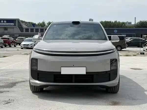 Li Auto L6 2024