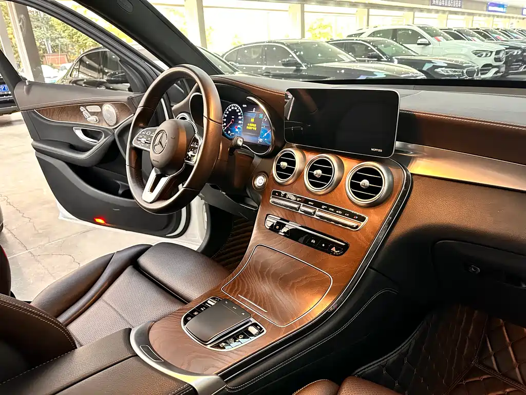 Mercedes-Benz GLC 2019