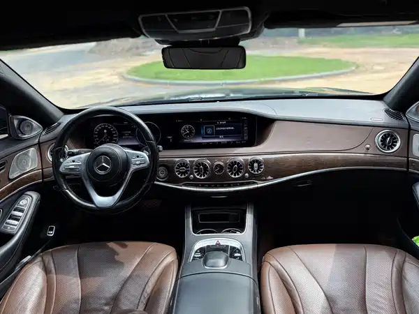 Mercedes-Benz S-Class 2018
