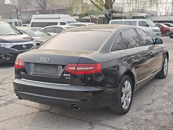 Audi A6L 2011