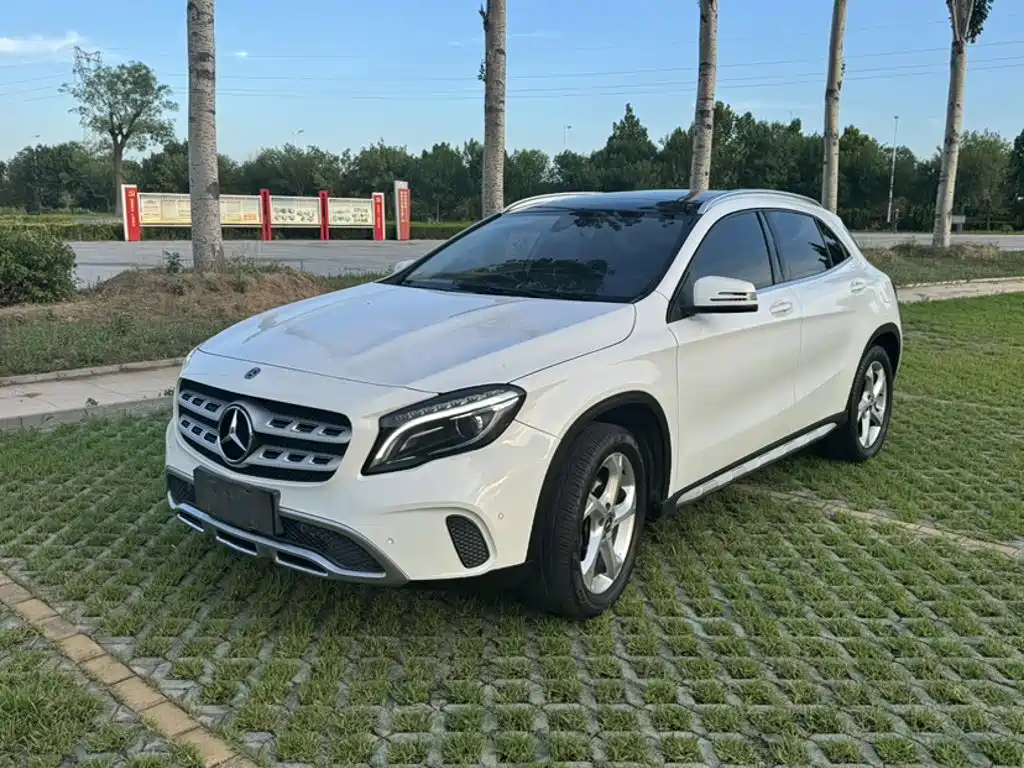 Mercedes-Benz GLA 2018 — фото 2