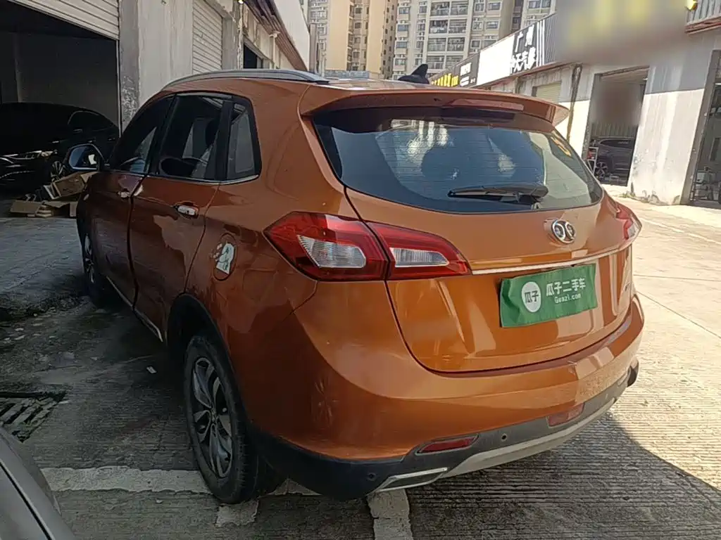 BAIC Shenbao X65 2016 — фото 5