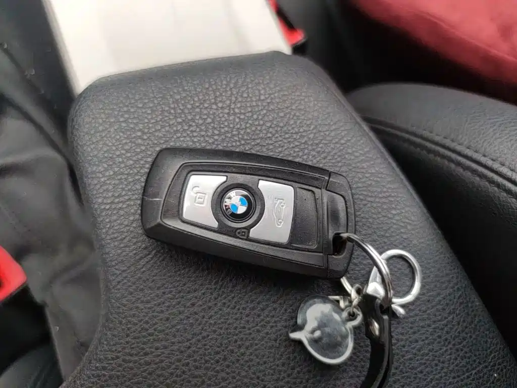 BMW 3 Series 2015 — фото 9