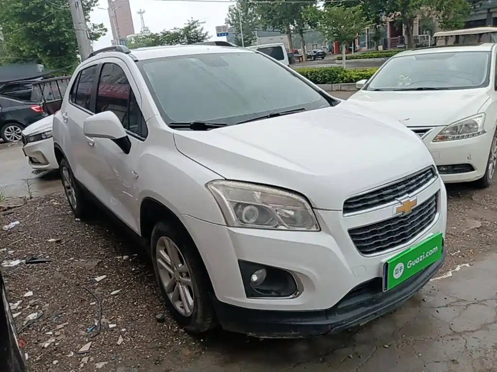 Chevrolet Trax 2016 — фото 4