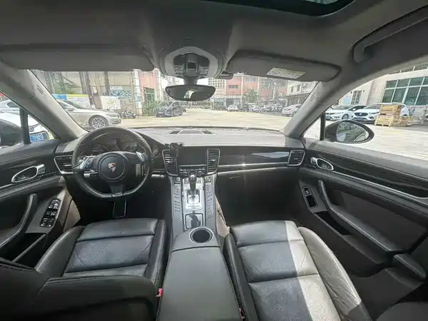 Porsche Panamera 2014