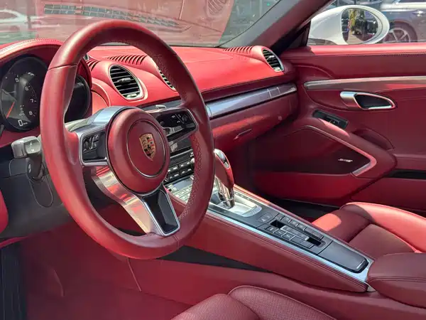 Porsche 718 2020