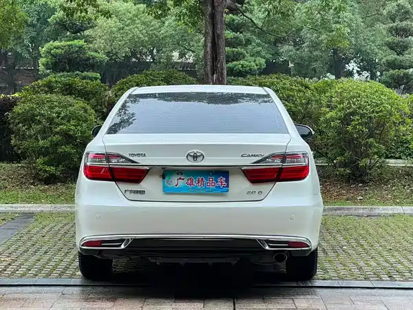 Toyota Camry 2016