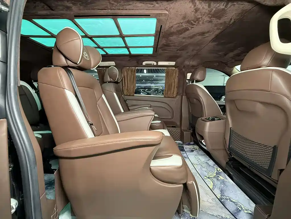 Mercedes-Benz Vito 2021 — фото 13