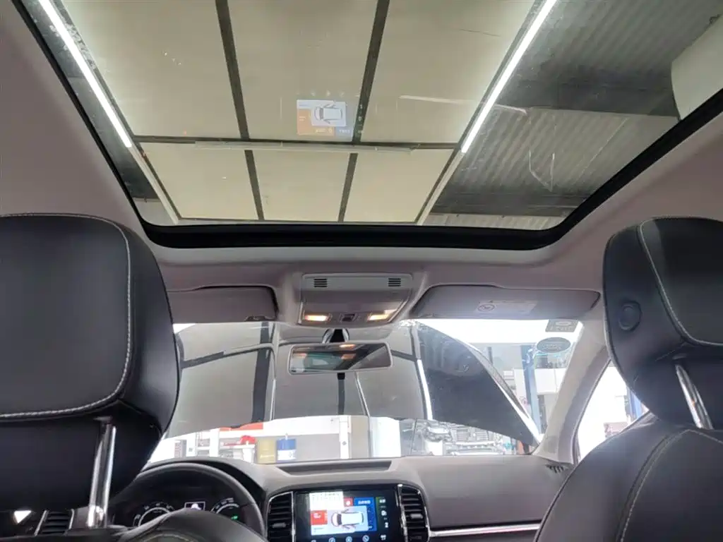 Skoda Karoq 2019 — фото 18