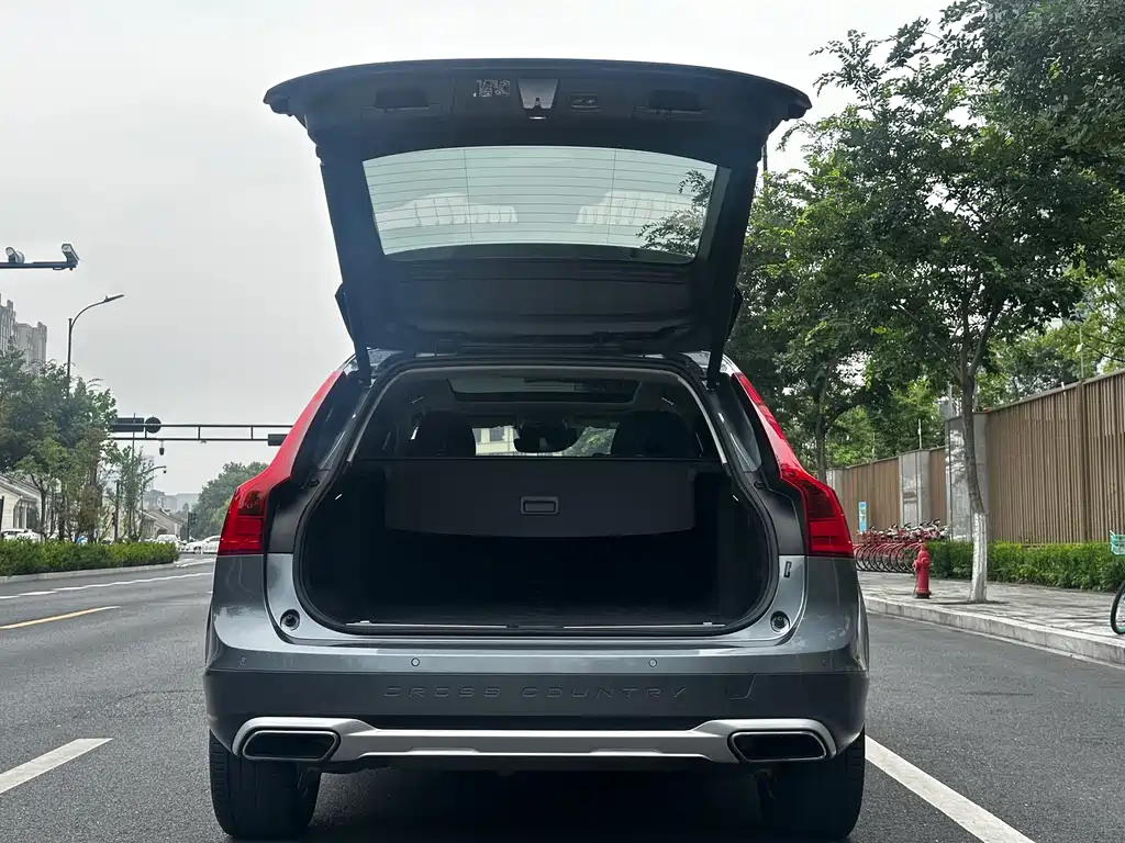 Volvo V90 2019 — фото 22