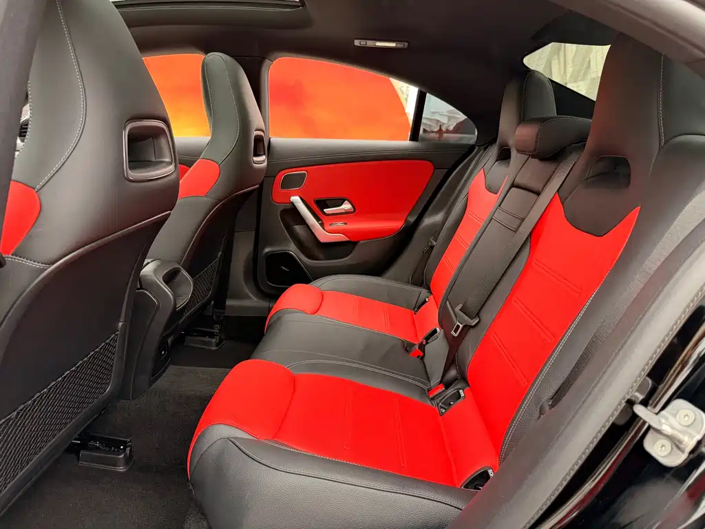 Mercedes-Benz CLA AMG 2024 — фото 14