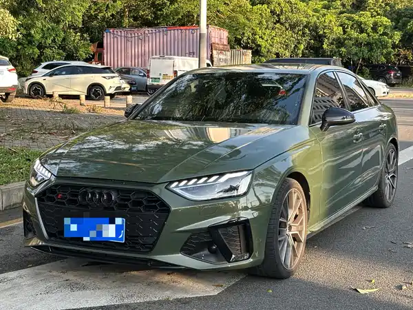 Audi S4 2025