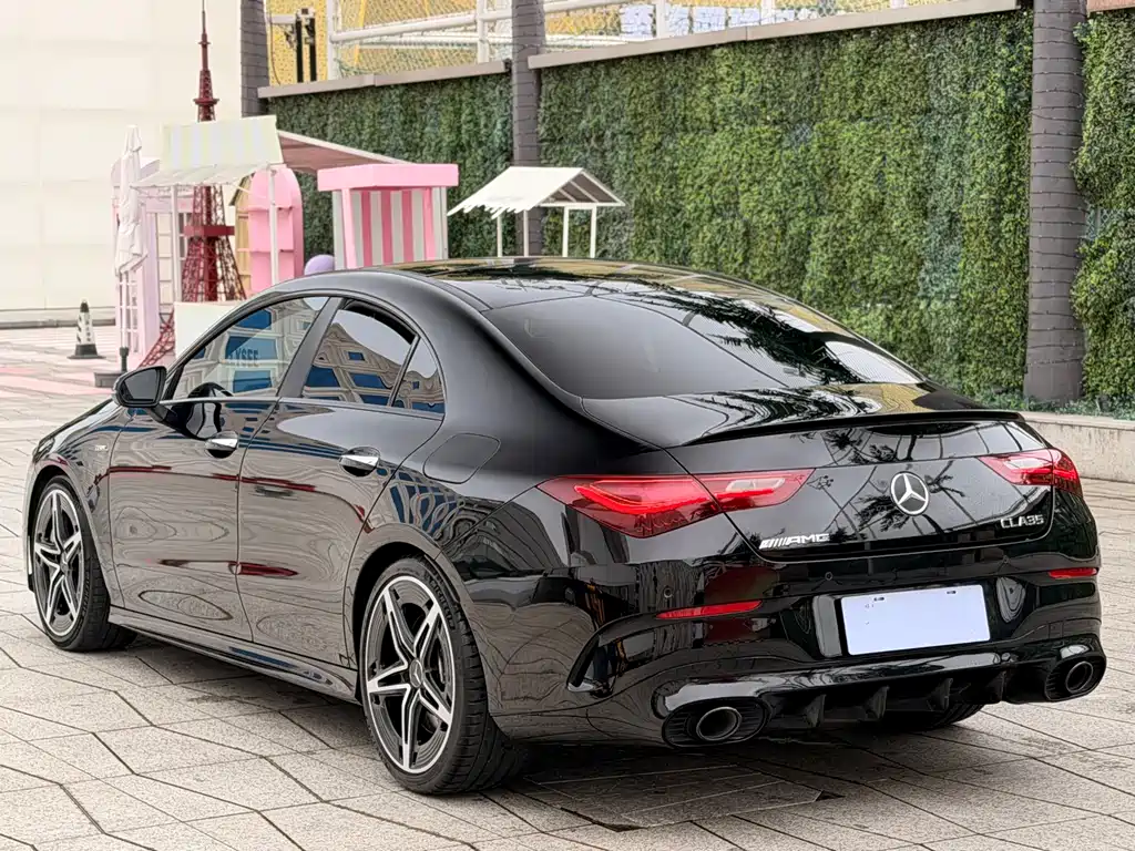 Mercedes-Benz CLA AMG 2024 — фото 4