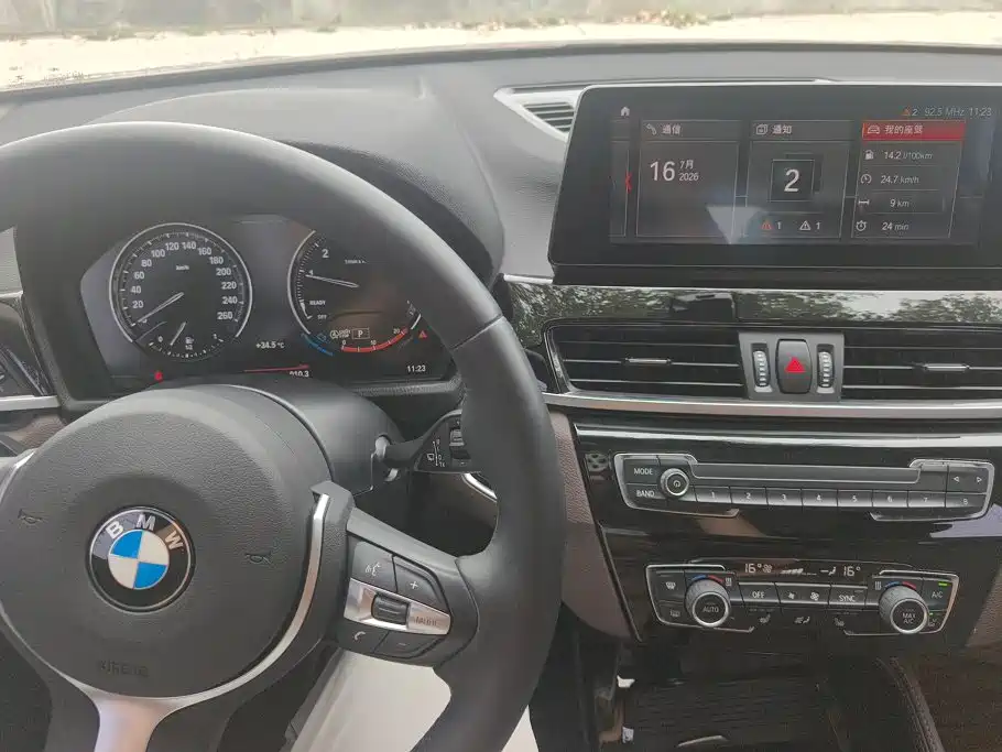 BMW X1 2020 — фото 13