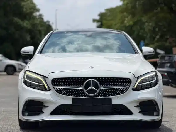 Mercedes-Benz C-Class 2020