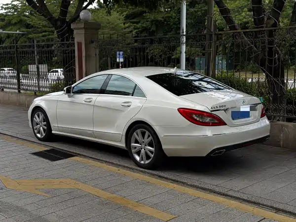 Mercedes-Benz CLS 2013