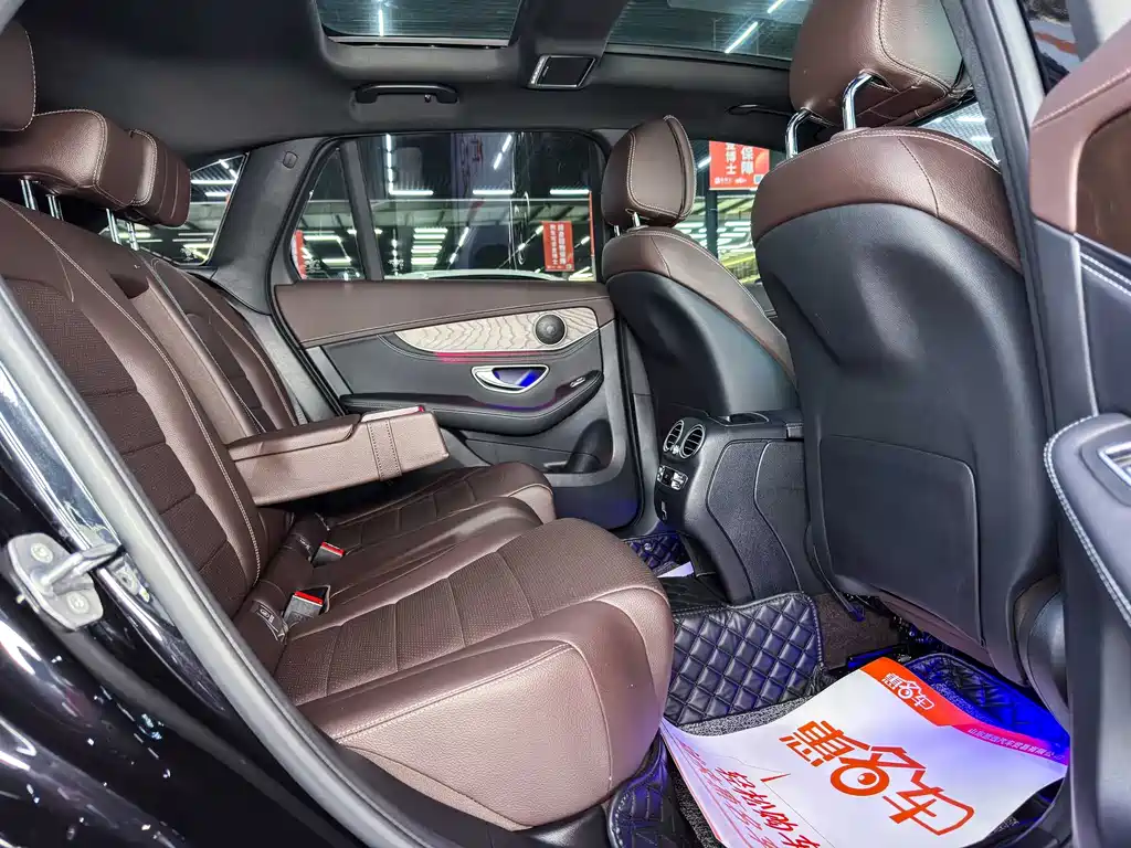 Mercedes-Benz GLC 2020 — фото 15
