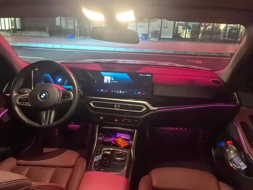 BMW i3 2024