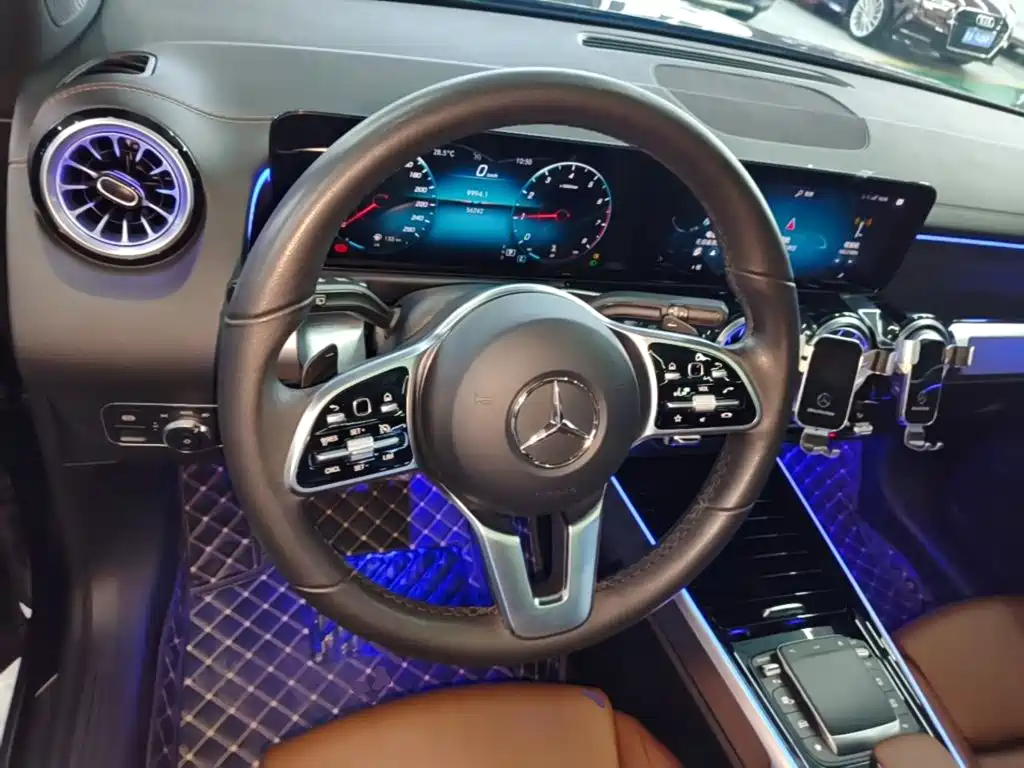 Mercedes-Benz GLB 2022 — фото 11