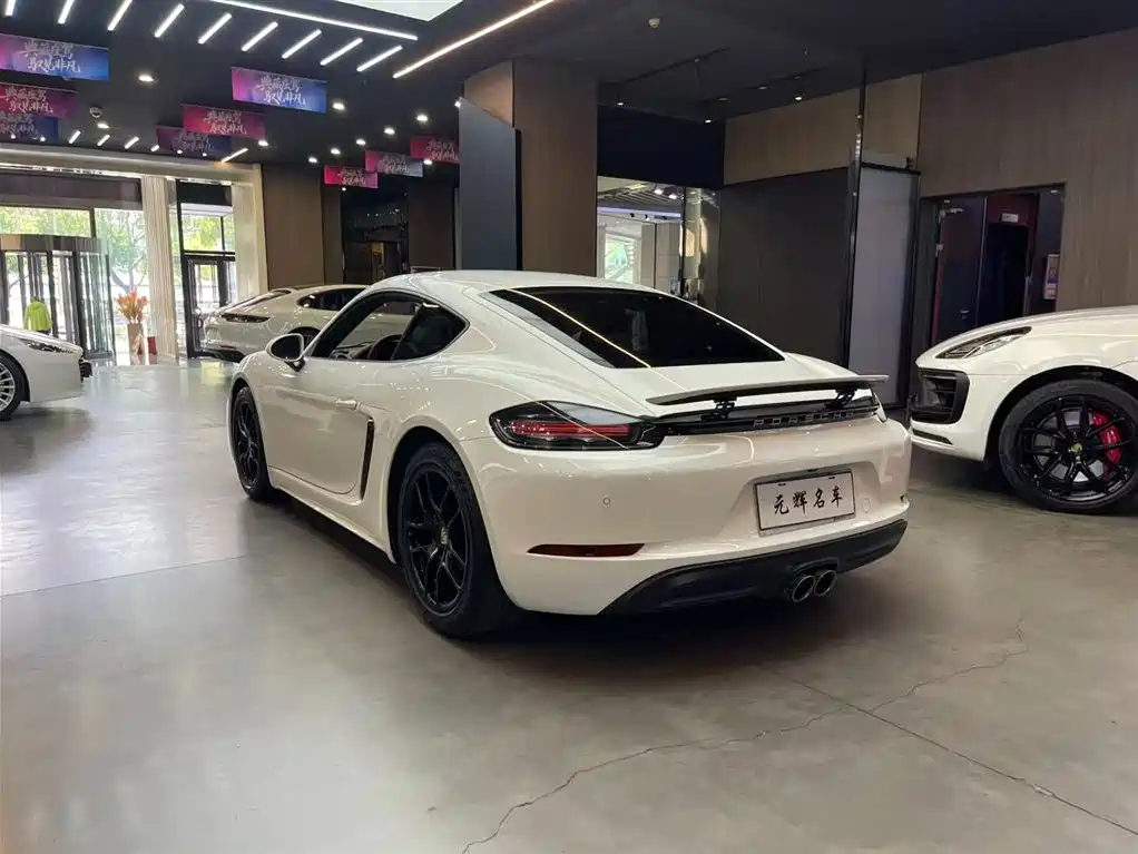 Porsche 718 2018 — фото 16