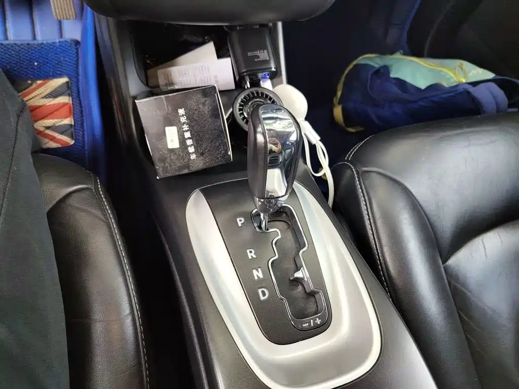 Dodge Journey 2016 — фото 11