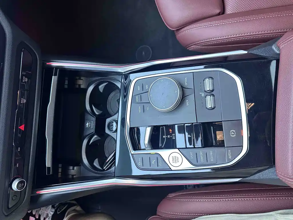 BMW 3 Series 2023 — фото 14