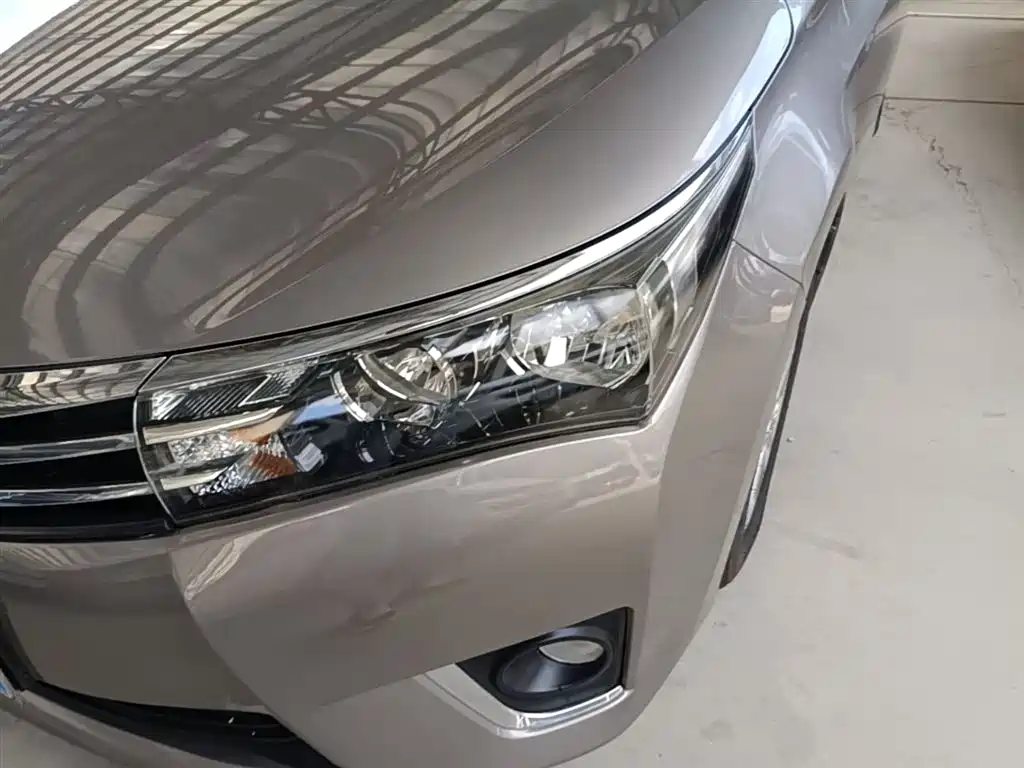 Toyota Corolla 2017 — фото 24