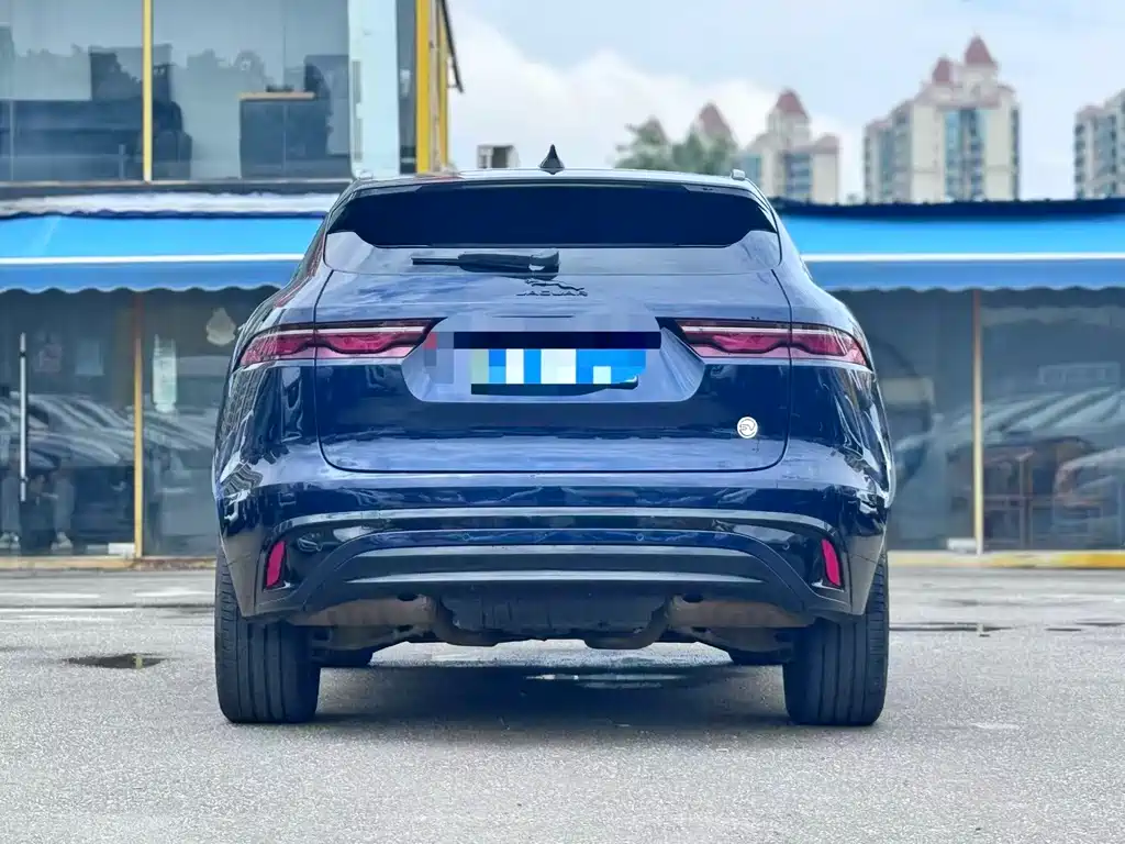 Jaguar F-PACE 2024 — фото 8