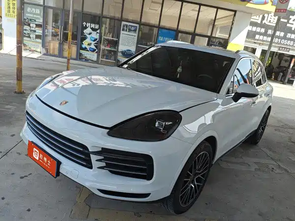 Porsche Cayenne 2020