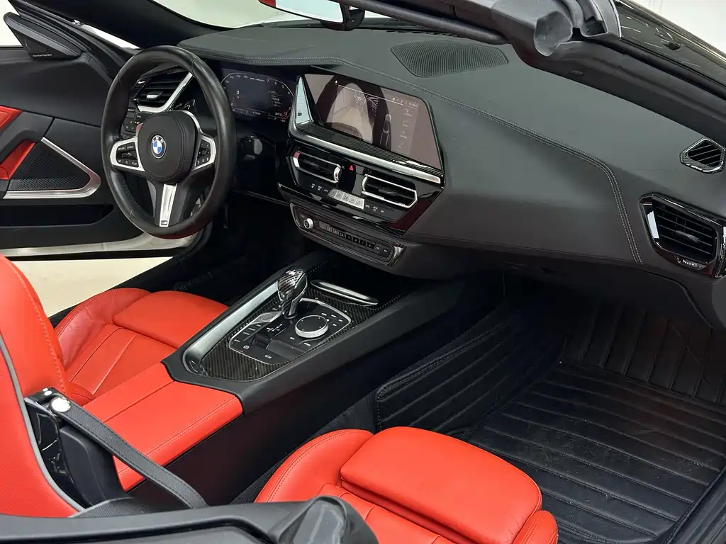 BMW Z4 2021 — фото 17