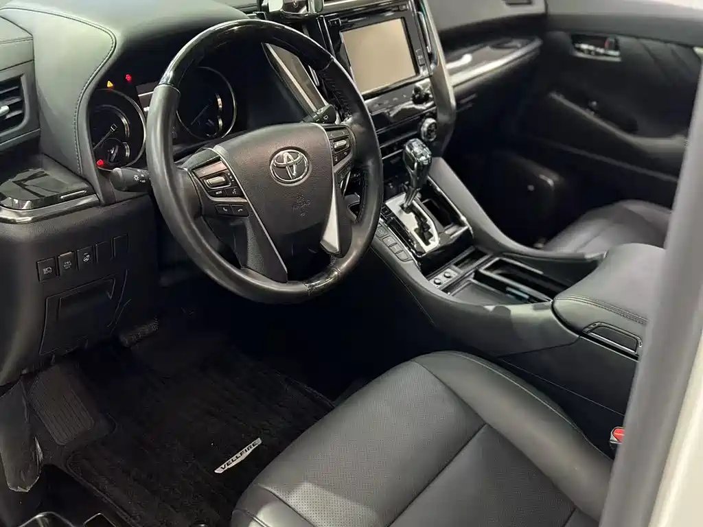 Toyota Vellfire 2019 — фото 8