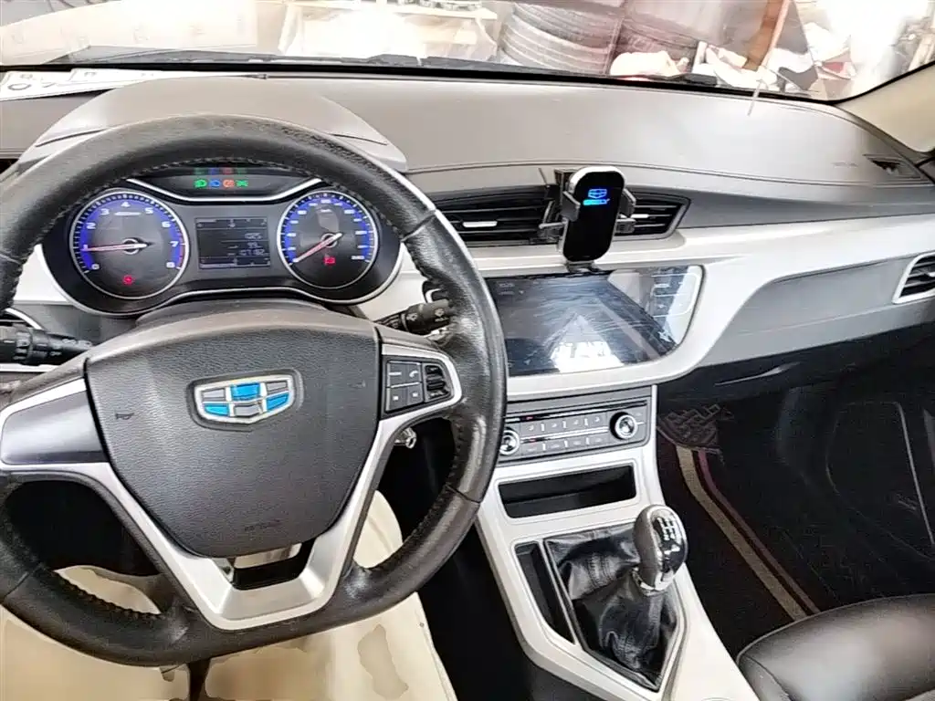 Geely Vision 2018 — фото 10