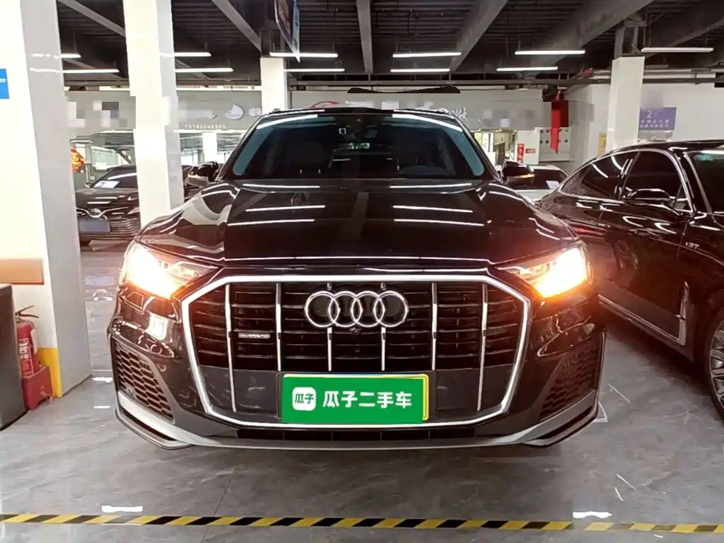 Audi Q7 2021 — фото 3