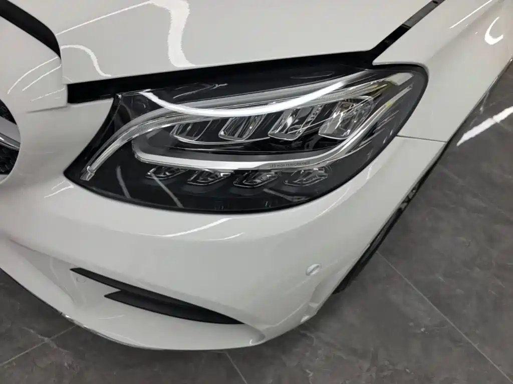 Mercedes-Benz C-Class 2020 — фото 24